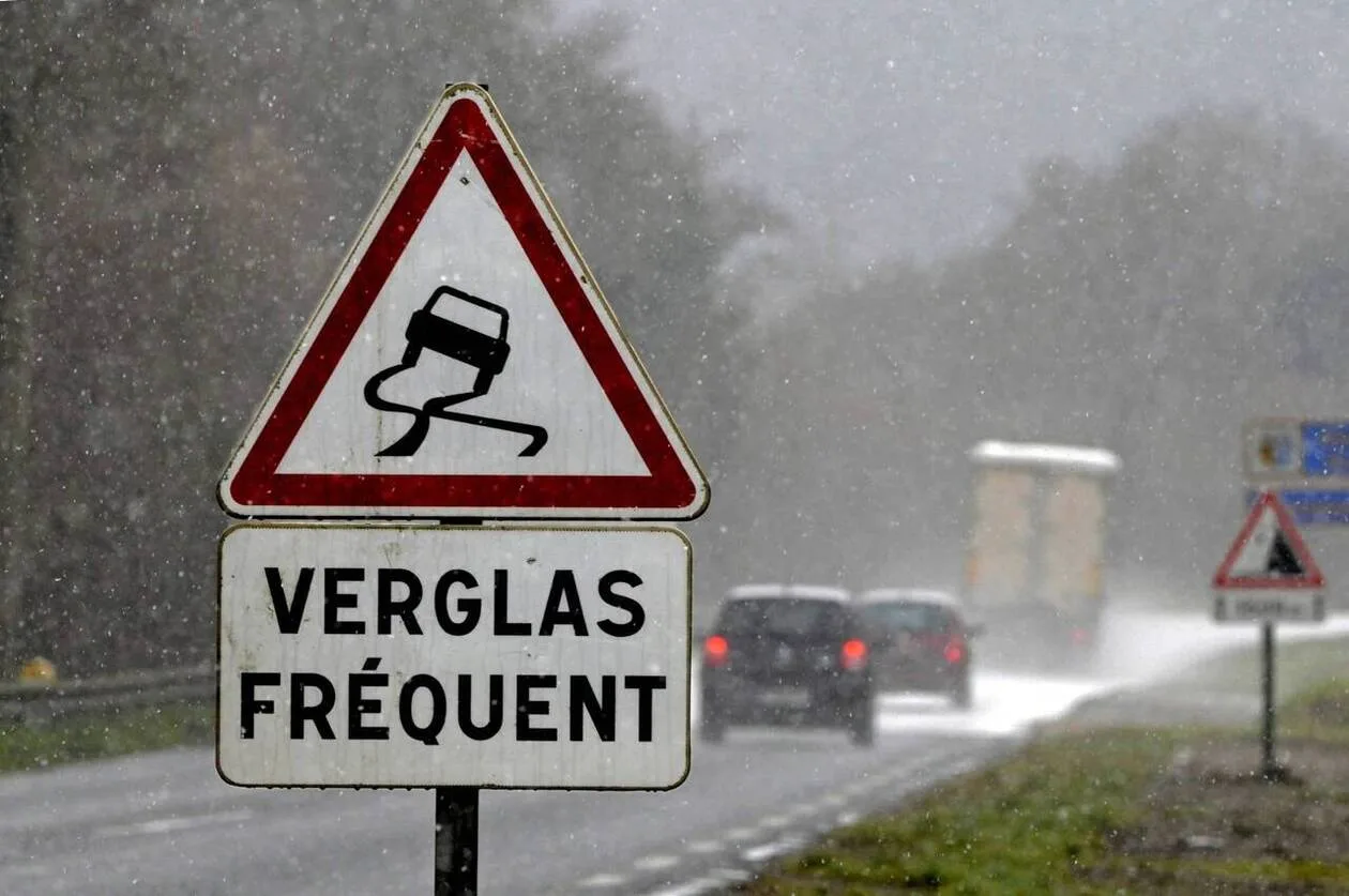 Alerte Météo en Ile-de-France : Restrictions de circulation sur la N118 ce vendredi matin en raison de la tempête et des chutes de neige