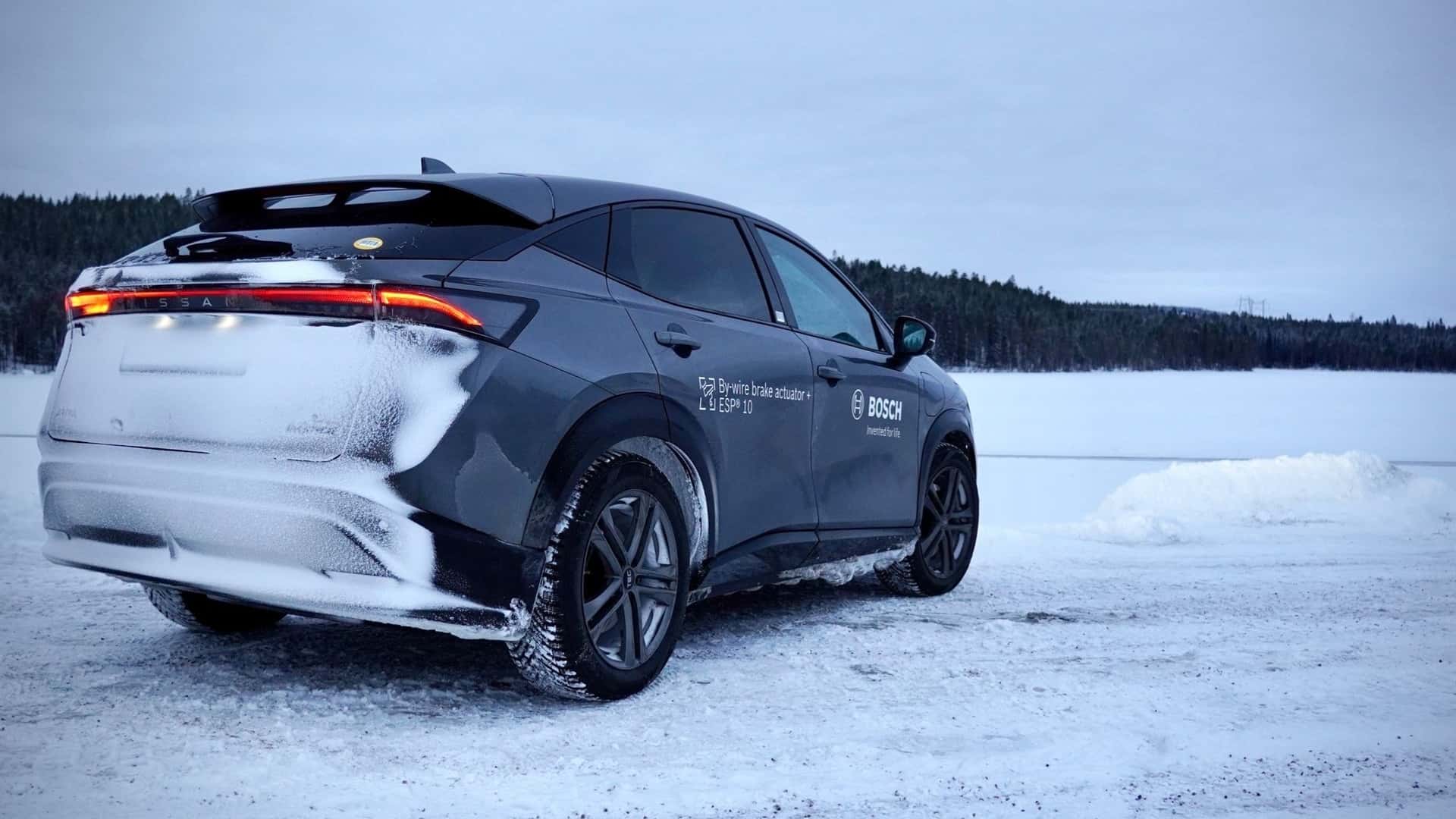 Des freins numériques Bosch soumis à l'épreuve des conditions extrêmes au-delà du cercle arctique.