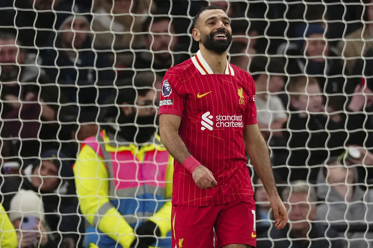 Mohamed Salah fait une annonce bouleversante pour Liverpool alors que les négociations piétinent.