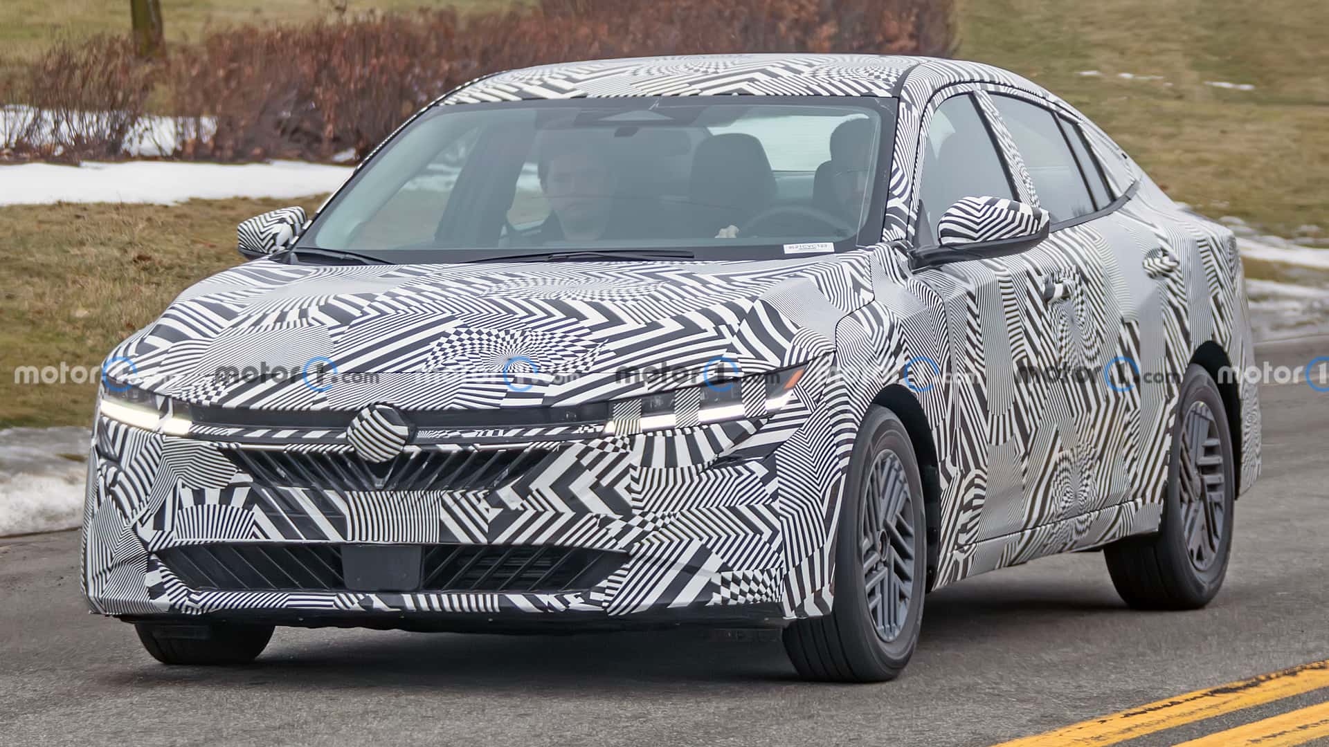 Des clichés espion révèlent la nouvelle Altima, un espoir pour Nissan.