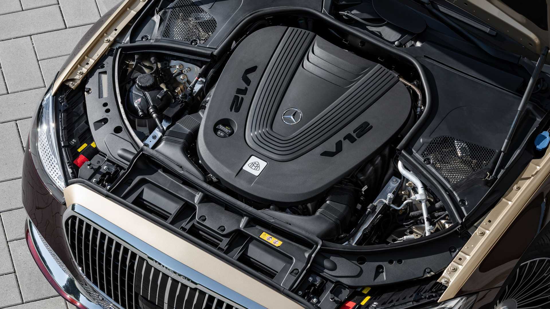 Mercedes maintient en vie les moteurs V-8 et V-12 !
