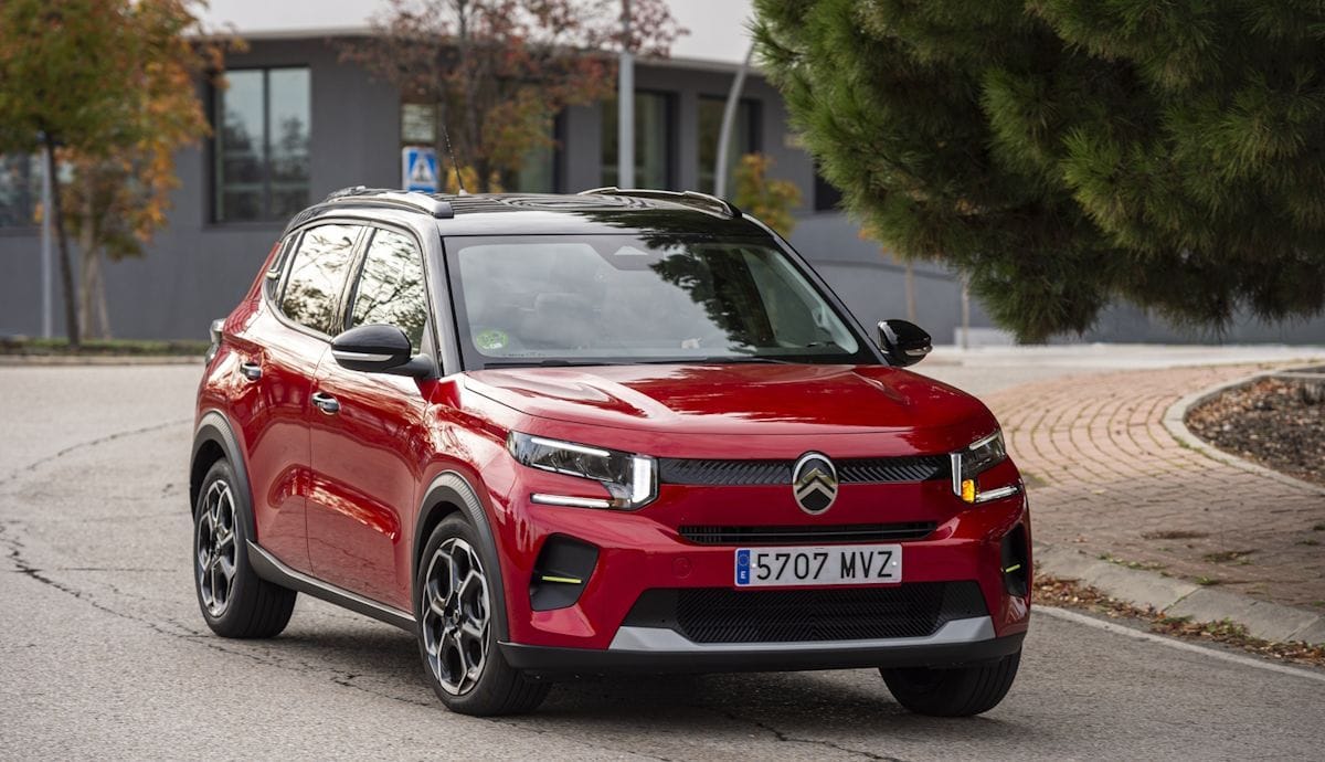 Nous avons testé le nouveau challenger du Dacia Sandero : le Citroën C3 Turbo 100. Verdict : meilleur ou moins bon ?