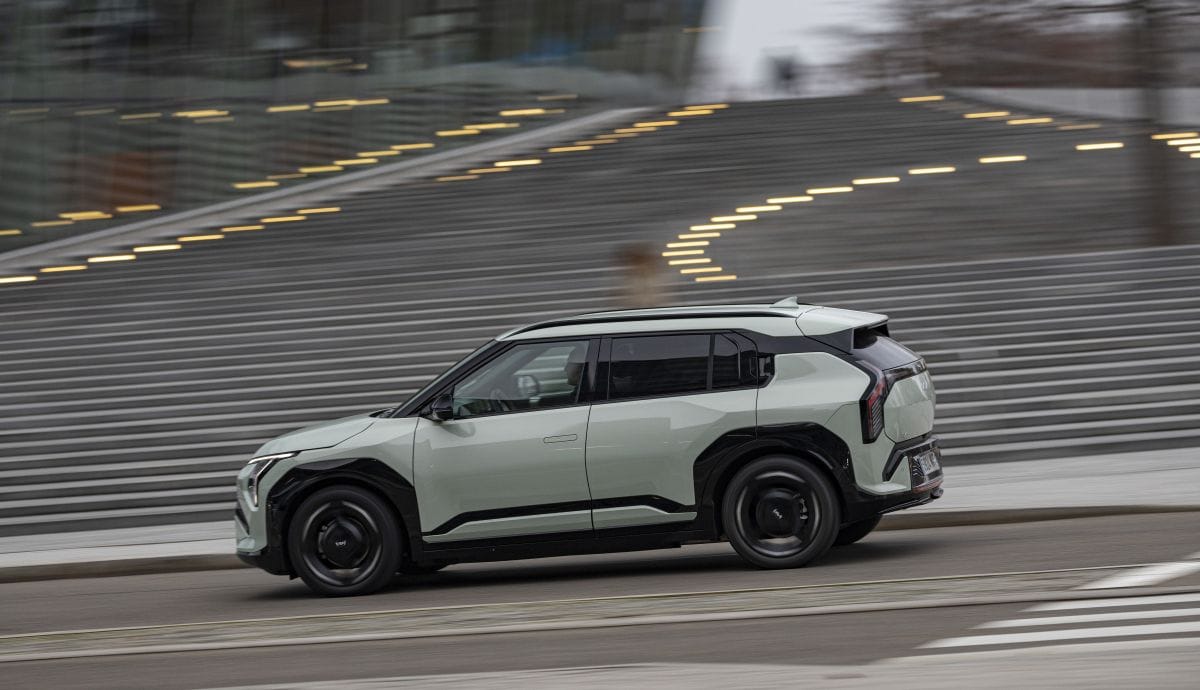 Plongée dans l'univers du Kia EV3 : le véhicule qui pourrait bouleverser les standards de l'automobile.