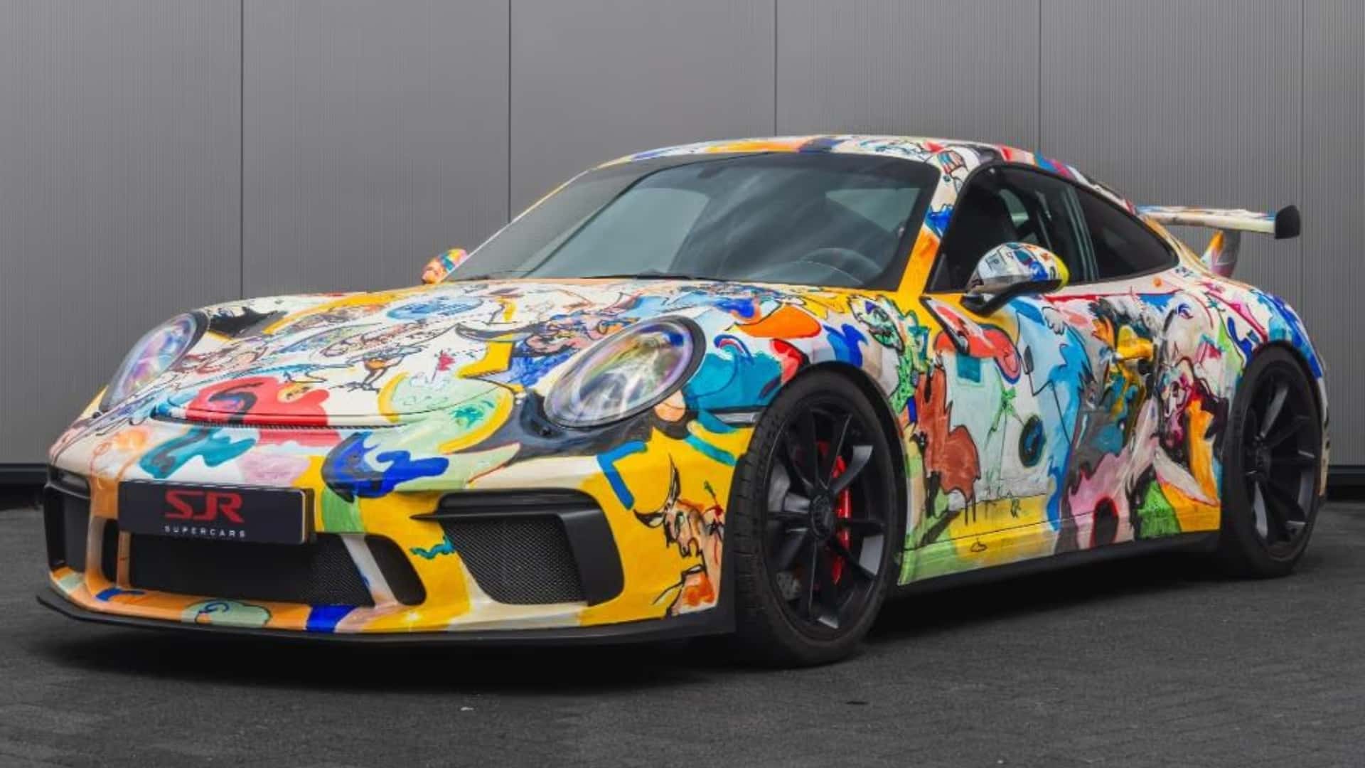 Cette Porsche 911 GT3 Art Car : Une Œuvre d'Art à Intégrer Absolument à Votre Collection.