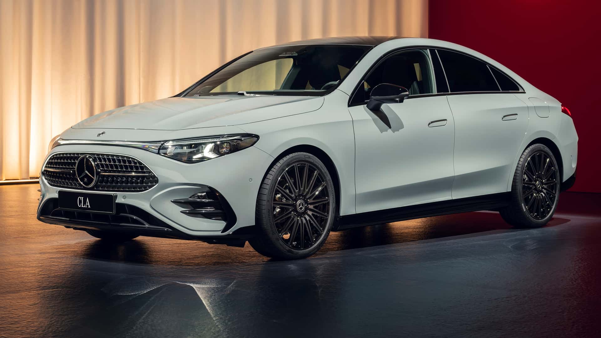 La Mercedes CLA Électrique Pèse Plus Qu'une S-Class de Base : Un Étonnant Paradoxe Automobile.