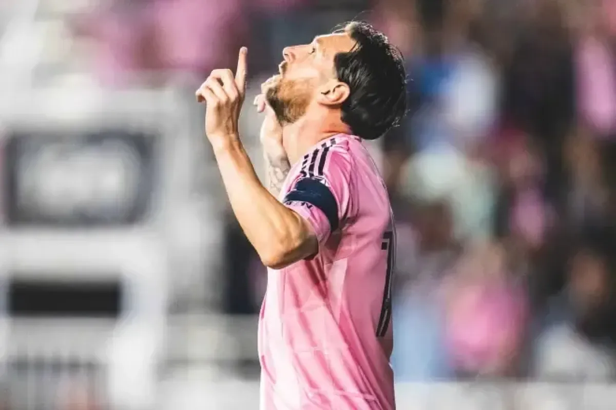 Le Houston Dynamo offre des billets gratuits à ses supporters pour le prochain match en raison de l'absence de Messi.
