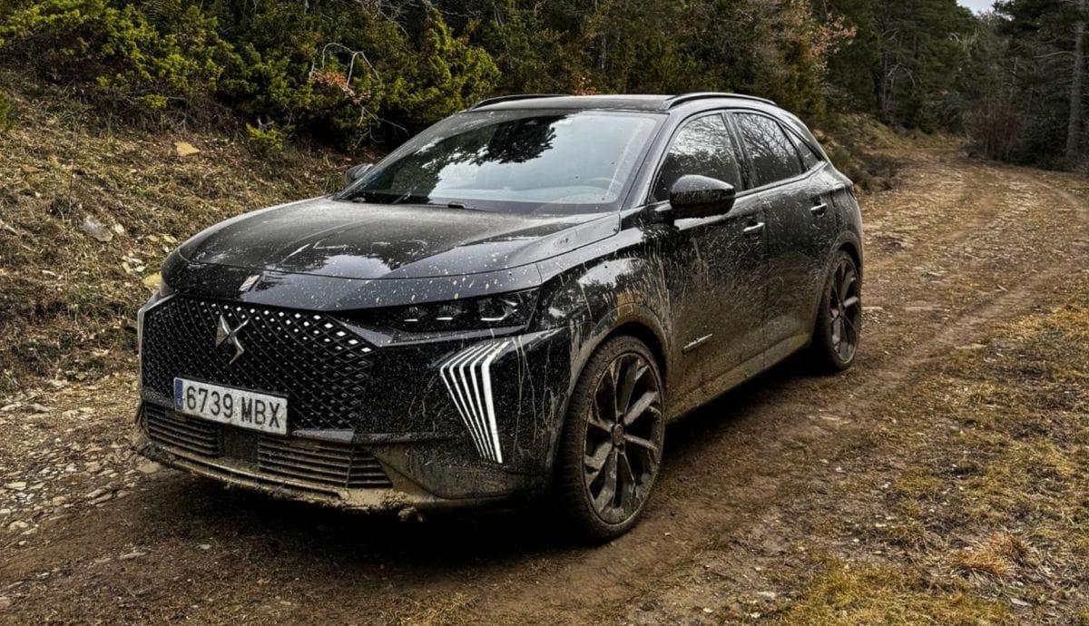 Les versions à traction intégrale du DS 7 révèlent leurs talents en tout-terrain.