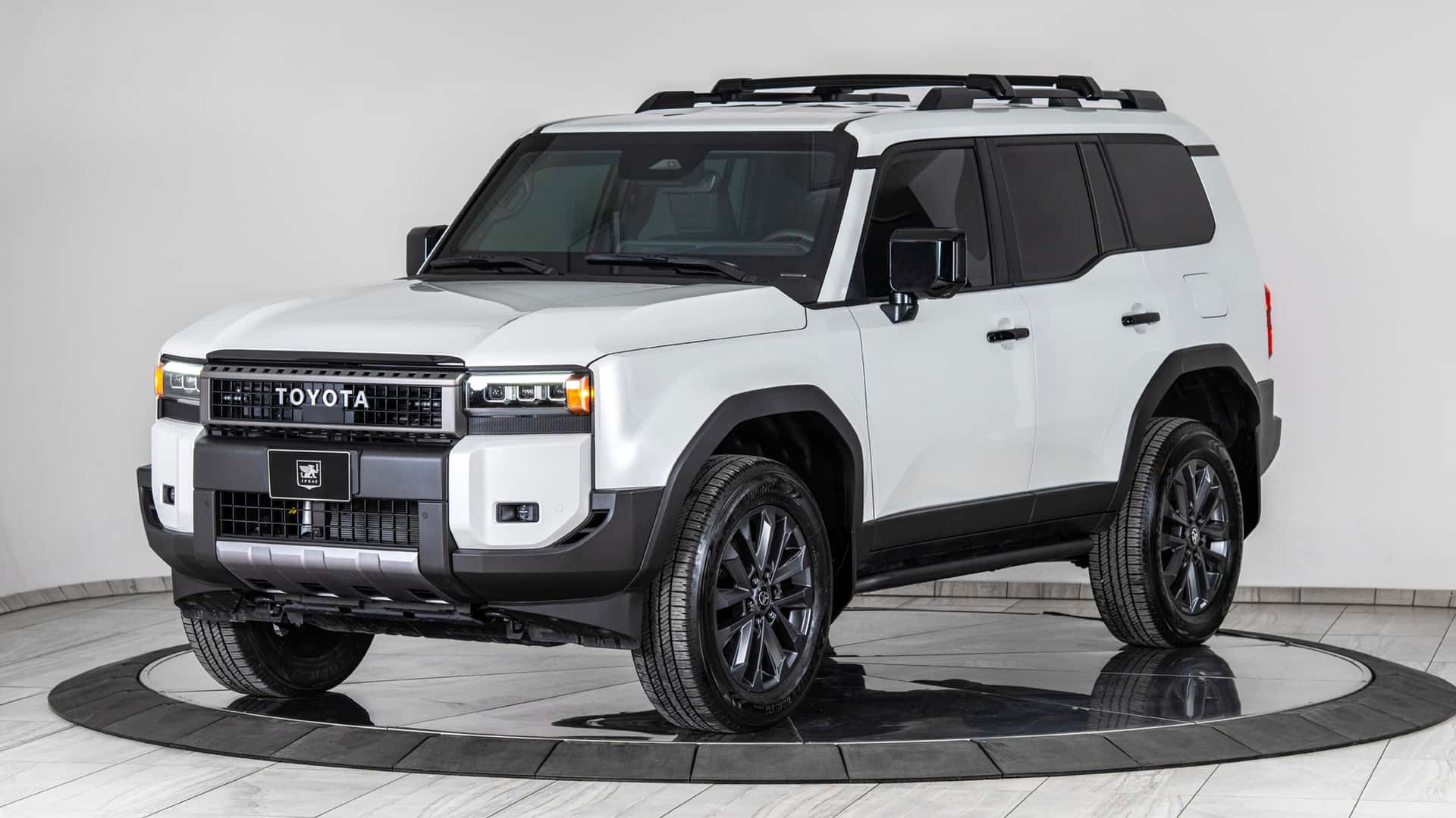 Ne sous-estimez pas ce Toyota Land Cruiser blindé.