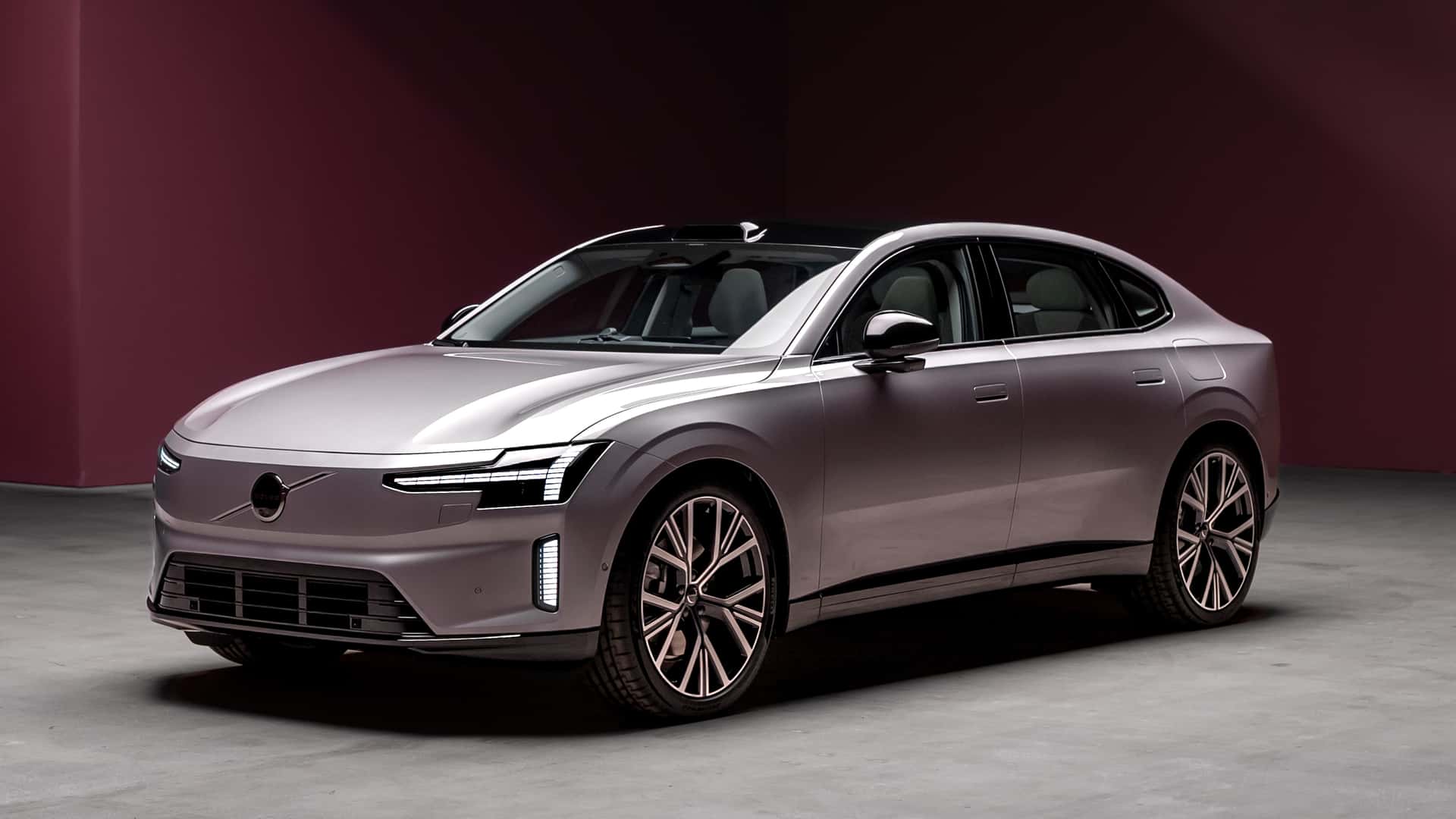 Volvo ES90 : Le Moment Décisif.