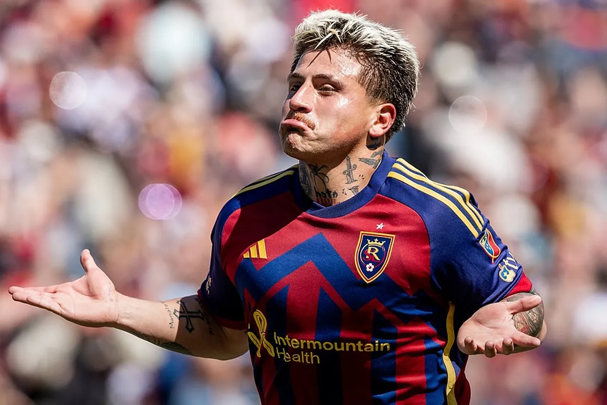 Le début de saison catastrophique des LA Galaxy en MLS s'aggrave avec la flamboyante performance de Diego Luna.