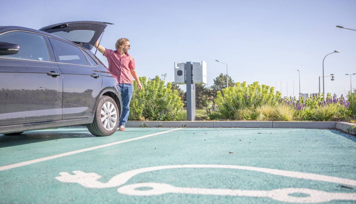 Le nouvel itinéraire des bornes de recharge pour voitures électriques en Espagne : un accès garanti tous les 50 km.