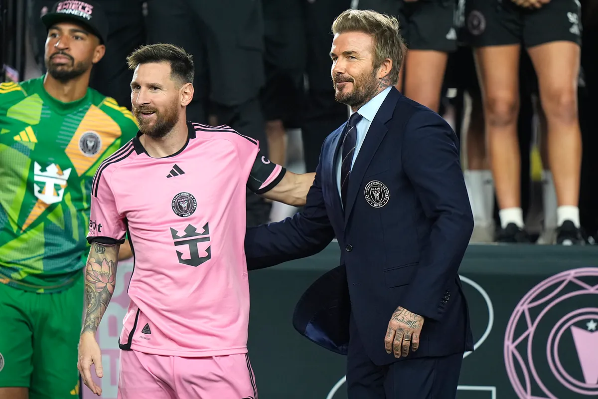Lionel Messi envisage de prolonger à Inter Miami tout en s'engageant à rester jusqu'à l'inauguration de leur nouveau stade.