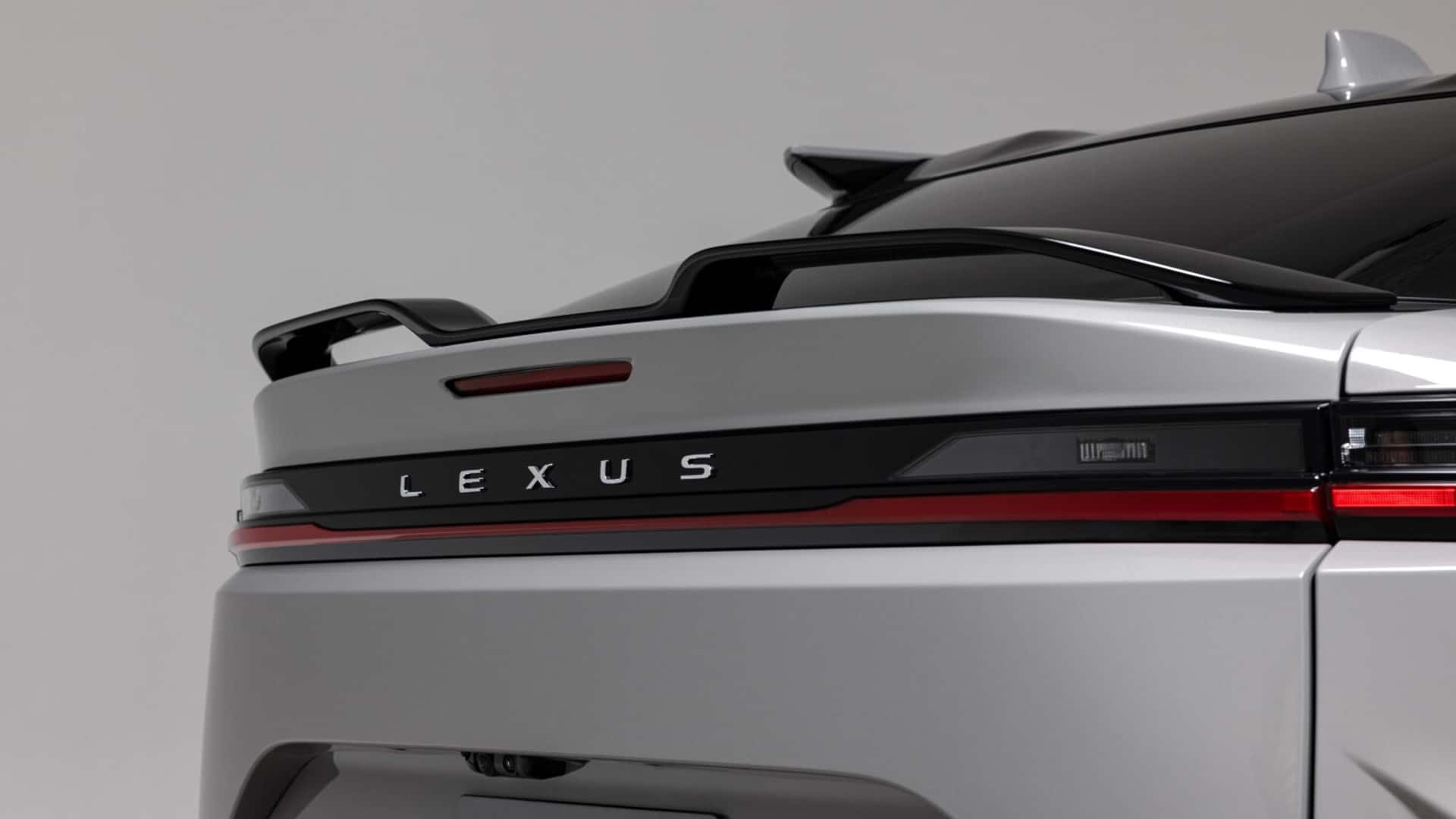 La Première Voiture Électrique de Lexus : Des Vitesses Artificielles au Menu.