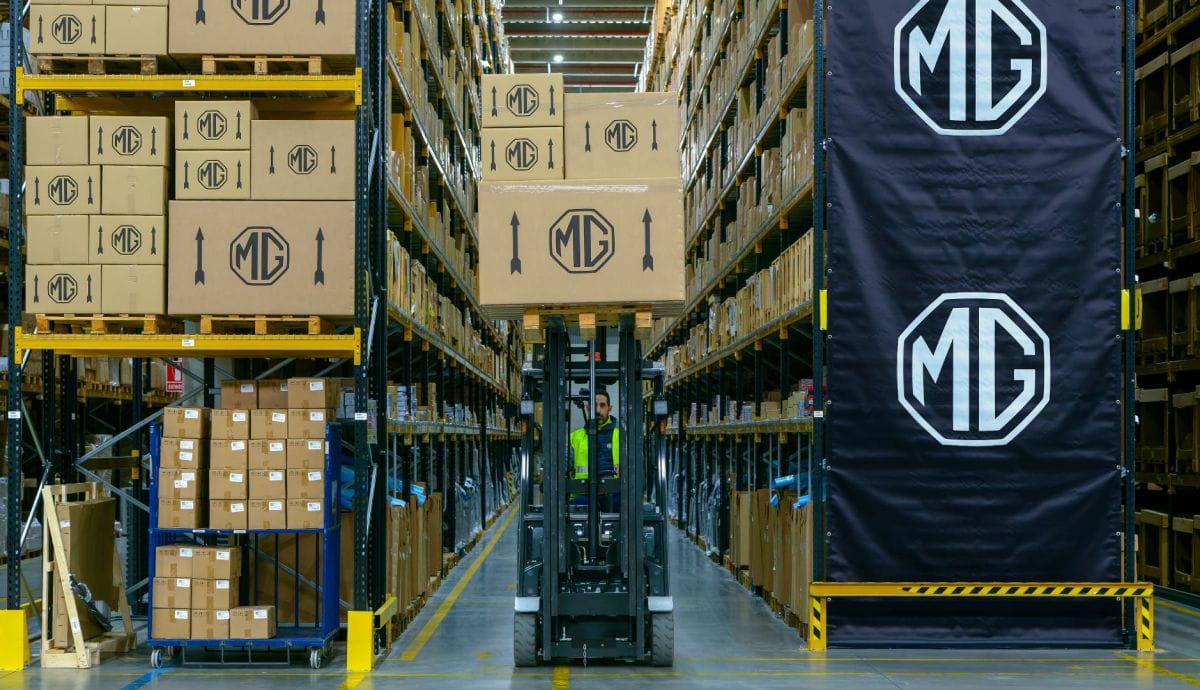 MG inaugure son centre de pièces détachées en Espagne : des livraisons garanties sous 24 heures !