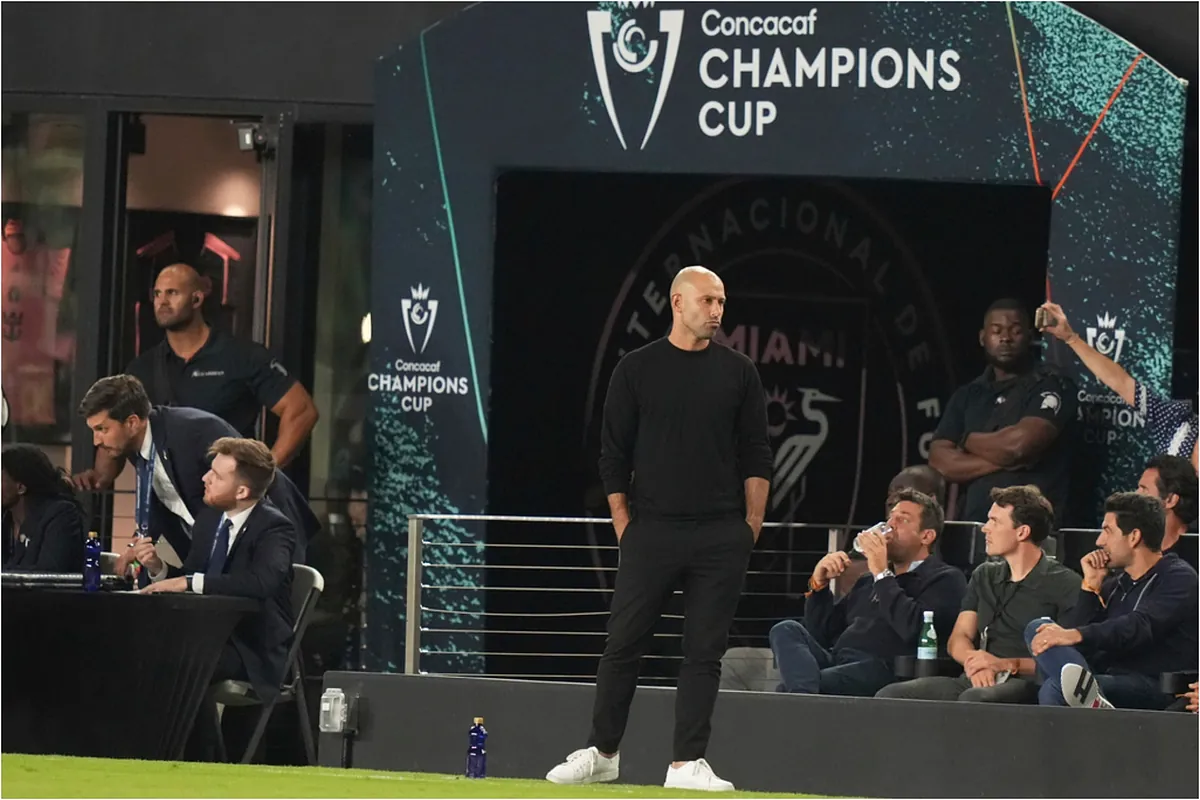 Mascherano formule une critique cinglante après l'élimination de l'Inter Miami, suscitant des interrogations sur son travail.