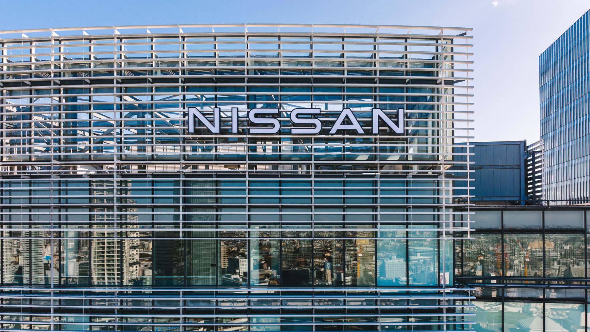 Nissan pourrait vendre son siège pour assurer sa survie : un rapport révélateur.