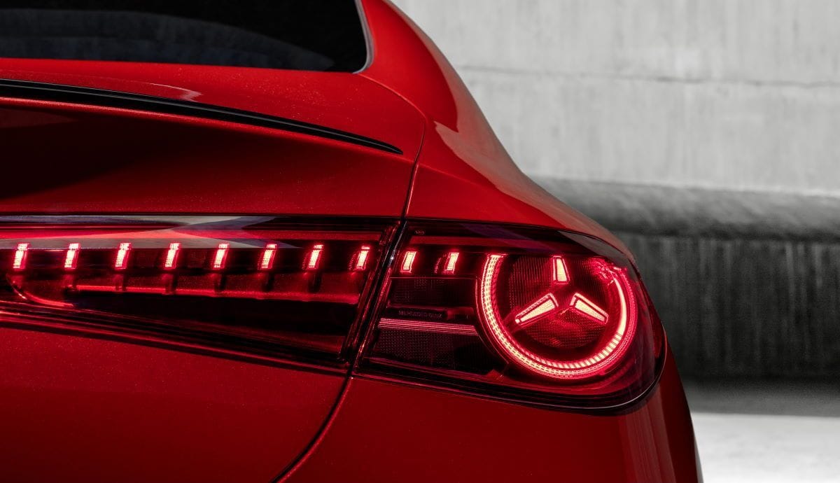 Nouveaux SUV, berlines et sportifs AMG : découvrez toutes les innovations de Mercedes jusqu'en 2030.