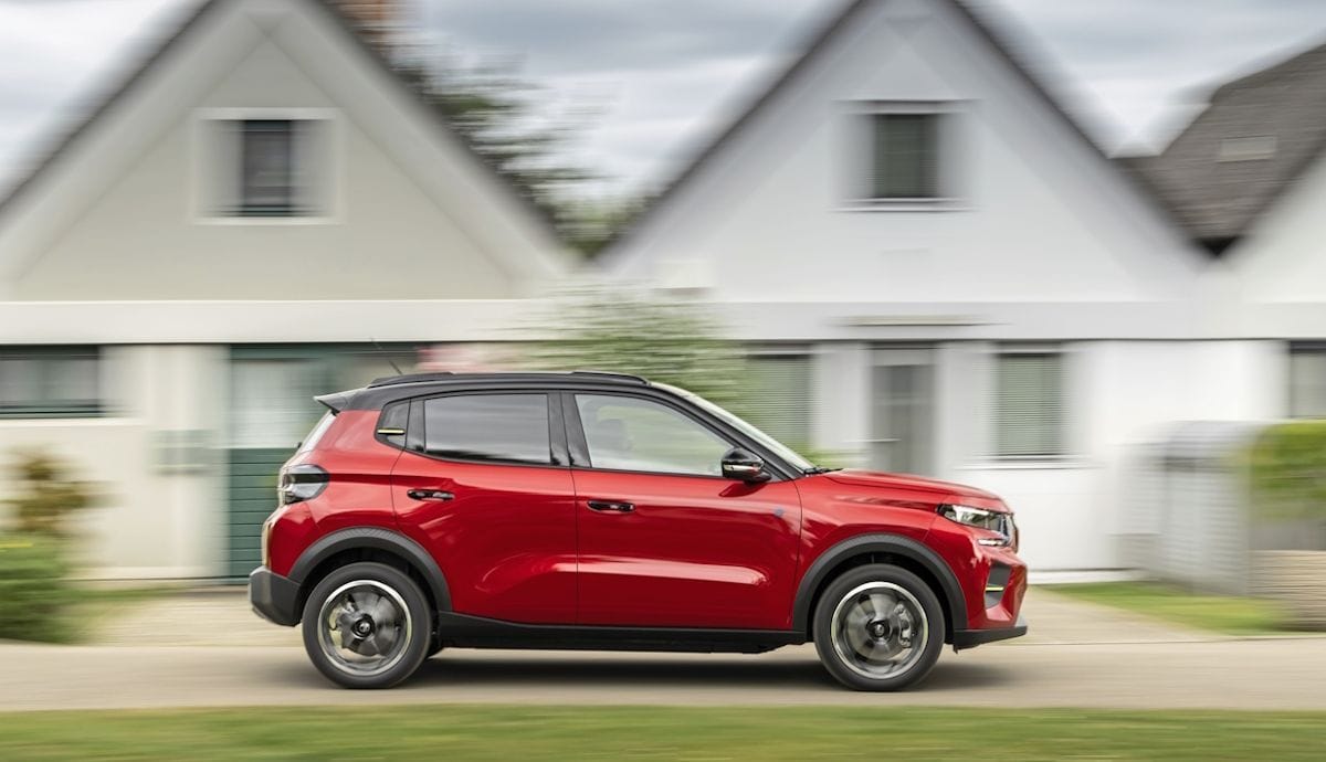 Des électriques haut de gamme, mais où sont les modèles compacts et abordables comme le Citroën ë-C3 ?