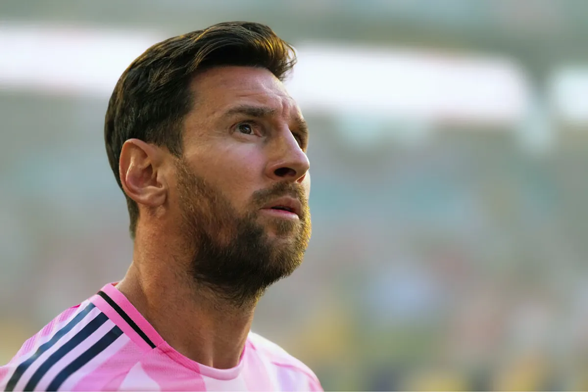 La Coupe du Monde des Clubs s'intensifie : Messi, le Borussia Dortmund et le mystère de la hauteur du gazon.