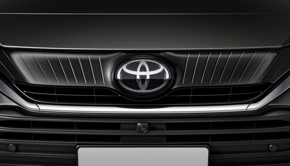 Tout ce qu'il faut savoir sur le nouveau SUV coupé hybride que Toyota prévoit de lancer en 2027, destiné à compléter le RAV4.
