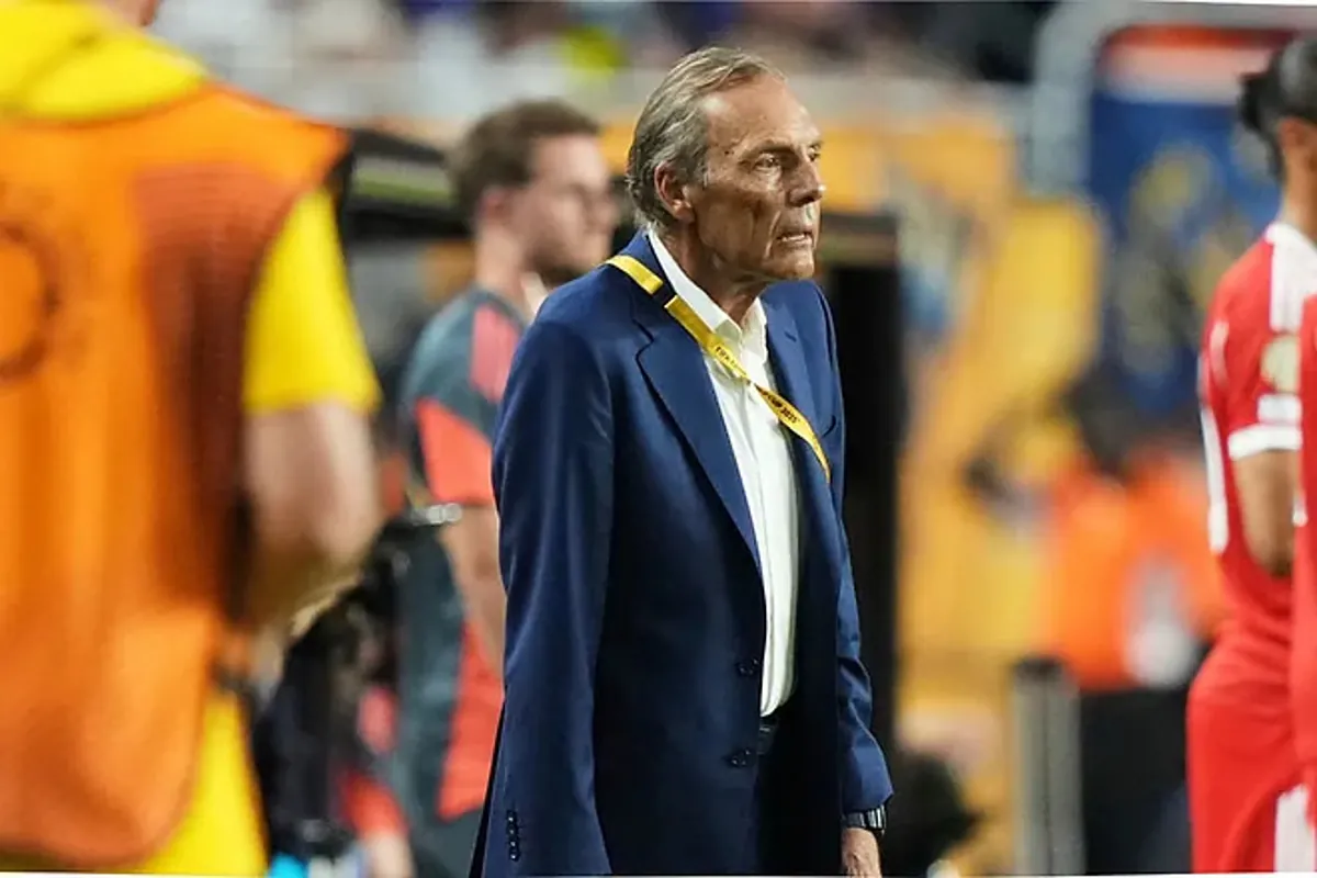 Miguel Angel Russo, entraîneur emblématique de Boca Juniors, s'éteint à 69 ans : un pilier du football argentin nous quitte.