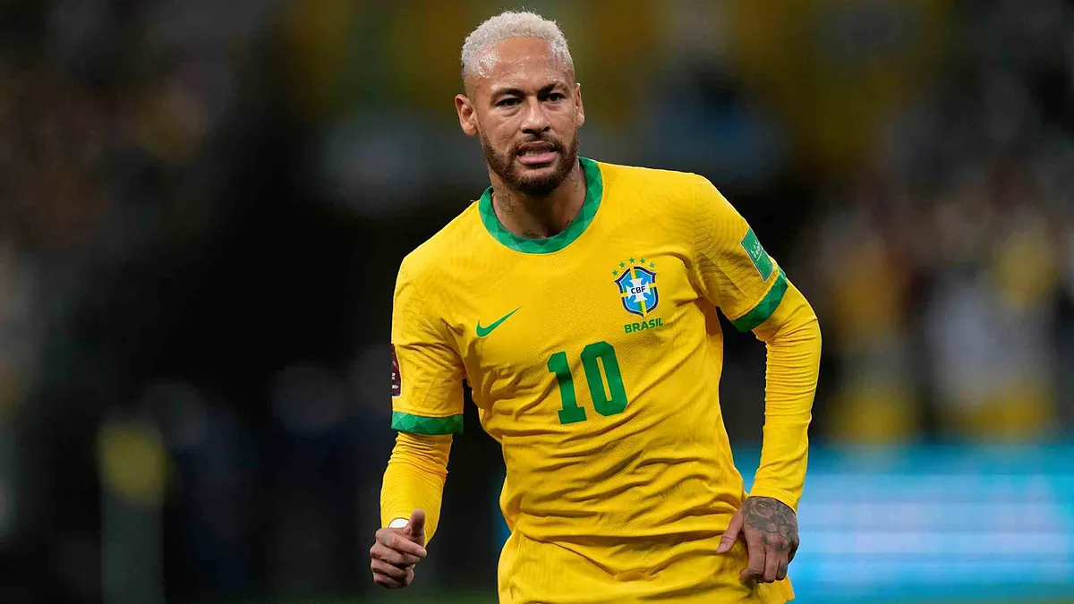 Neymar à l’infirmerie : risque-t-il de rater la Coupe du Monde ? date de son retour enfin révélée !